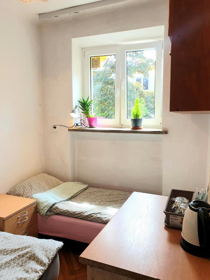 Rooms By Kino Femina Warschau Buitenkant foto