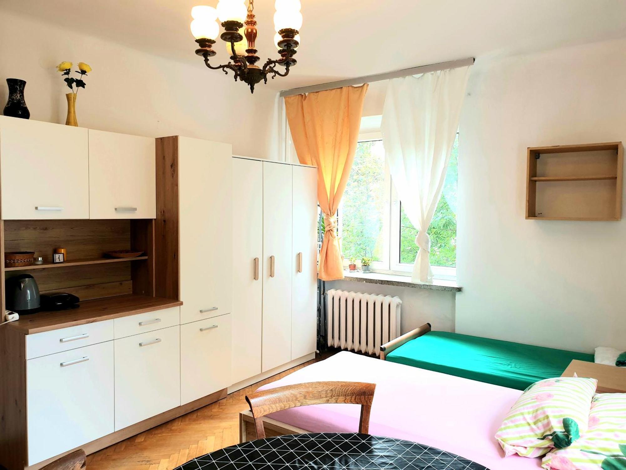 Rooms By Kino Femina Warschau Buitenkant foto